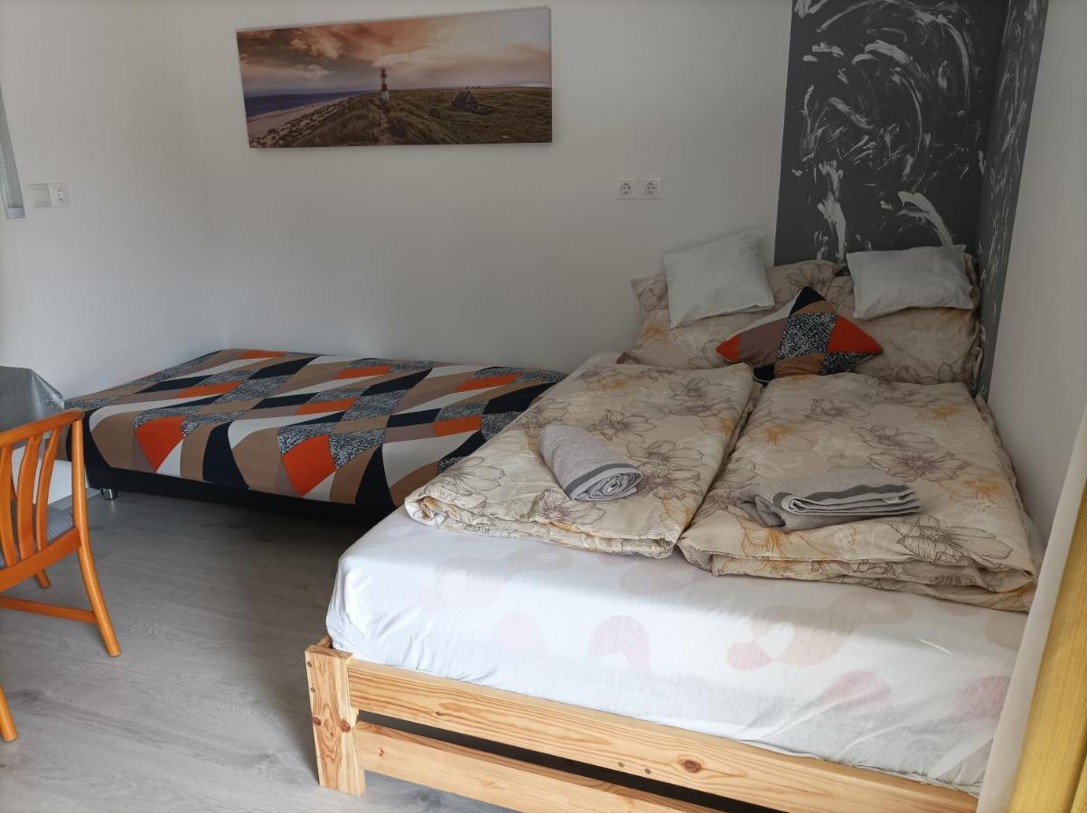 Csilla Apartman Balogunyom Eksteriør billede