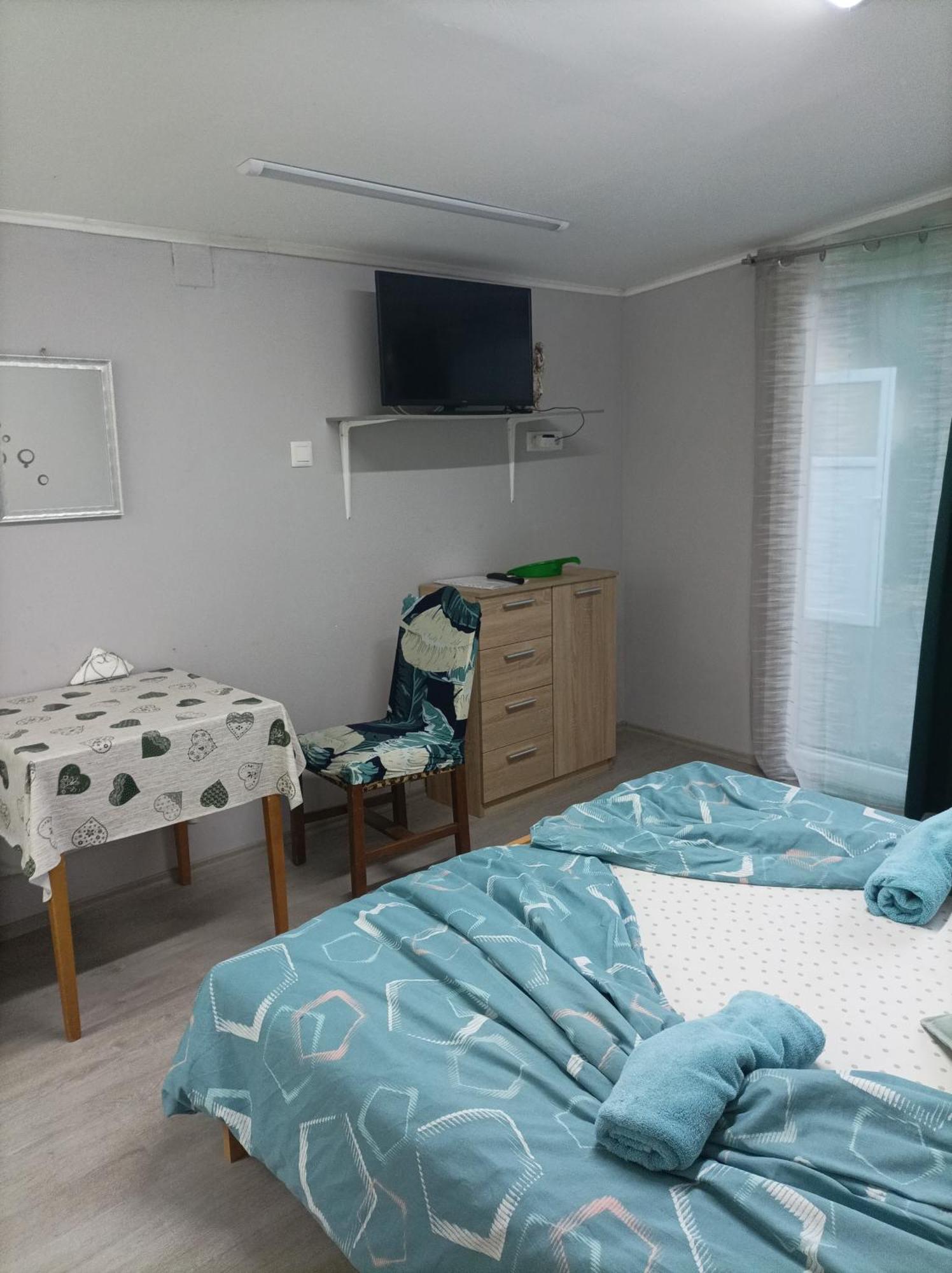 Csilla Apartman Balogunyom Eksteriør billede